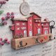 Wieszak z czerwonymi domkami No 1