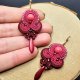 Różowo bordowe wiszące kolczyki sutasz