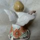 Uroczy anioł - ciekawa i niespotykana figurka porcelanowa