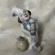 Zabawna ciekawa i niespotykana figurka porcelanowa