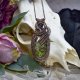 Miedziany wisiorek wire wrapping z zielonym stichtytem #772