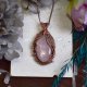 Miedziany wisiorek wire wrapping z różowym kwarcem #778