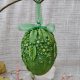 Pisanka dekoracyjna Wiosenna Łąka – zielona zawieszka z motywem kwiatowym 3D