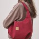 Torebka Hobo z zamszu tapicerskiego Czerwona