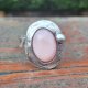 Opal różowy - pierścionek regulowany