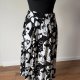 Spódnica midi w czarno białe twarze Monki S