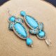 Beżowo-turkusowe kolczyki sutasz z howlitem