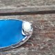 Niebieska z perłą - broszka