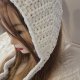 Ręcznie robiony kapturek typu bonnet | Biały | Crochet