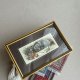 J. & J. Cash Ltd., Coventry, Anglia. - Haft na jedwabiu 23,5cm. ❀ڿڰۣ❀ Sygnowana duża miniatura