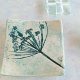 Ceramiczna mydelniczka handmade | subtelny motyw botaniczny