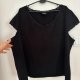 Czarna bluzka Avenue koronkowe wykończenie basic plus size Avenue Rozmiar 8XL / 56 / 28