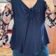 Granatowa bluzka z wiązaniem i wzorzystymi rękawami oversize plus size Shein Rozmiar 4XL / 48 / 20