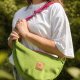 Welurowa torebka crossbody Zielone Jabłuszko