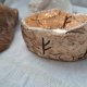 Ceramiczna misa rytualna / kadzielnica z runą dobrobytu Fehu