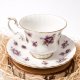 Royal Albert "Sweet Violets" – filiżanka do herbaty z kostnej porcelany