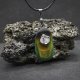 Wisiorek - octowiec i kryształ górski – biżuteria inspirowana naturą i surowym pięknem, dla niej, prezent pirografia, dla niej, kobiety