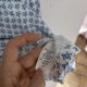 bluzka bawełniana damska Plus Size, biała w niebieskie kwiatki Woman Within Rozmiar 8XL / 56 / 28