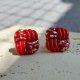 Kolczyki wkrętki – Czerwone węzły, sploty ze srebrem – Glina polimerowa – Handmade sztyfty