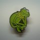 METALOWA EMALIOWANA PIN PRZYPINKA ŻABA KERMIT
