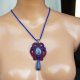 Wisior sutasz z lapis lazuli w bordowej oprawie