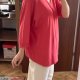 C.J. Banks koralowa bluzka plus size | dekolt V | luźny fason 4XL / 48 / 20