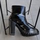 AllSaints Lakierowana skóra botki na platformie 38