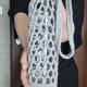 SZARE szydełkowe NOSIDEŁKO na butelkę - handmade z kwiatuszkiem