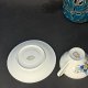 Niemiecka porcelana filiżanka i spodek z kwiatowym motywem