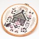 Sielska chata - haft w tamborku 20 cm