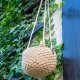 Wisząca osłonka ze sznurka jutowego boho na doniczkę handmade
