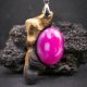 Wisiorek z naturalnego drewna wiąz i różowy agat – rękodzieło z duszą - prezent dla kobiety dla niej Unique Jewelry Design; Luxury Wooden