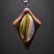 Wisiorek z naturalnego drewna gombe i agat kolorowy – rękodzieło z duszą - prezent dla kobiety dla niej Unique Jewelry Design; Luxury Wooden