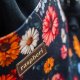 Czarna listonoszka z kominem z weluru w kwiaty – handmade, unikat