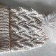 Ręcznie robiona czapka dziecięca z uszkami i wiązaniem 100% Merino – Ecru (do 50 cm)