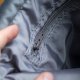 Szara listonoszka z kominem z weluru w kwiaty – handmade, unikat