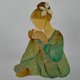 Kobieta z filiżanką – – oryginalny obraz z suszonych kwiatów 21 × 30 cm
