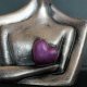 Rzeźba Para Zakochanych róż metaliczny wys. 11,8 cm