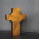 Rzeźba złoty Jezus na Krzyżu wys. 10 cm