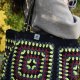 Duża torebka na szydełku granny square – shopperka handmade boho