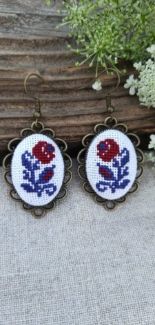 Kolczyki z haftem ukraińskim
