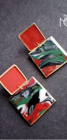 zieleń w czerwieni no9