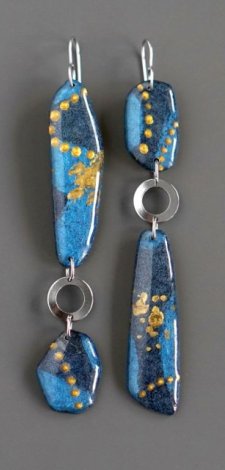 Długie niebieskie kolczyki