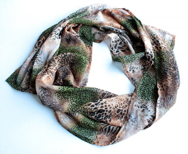 Panterkowy szal