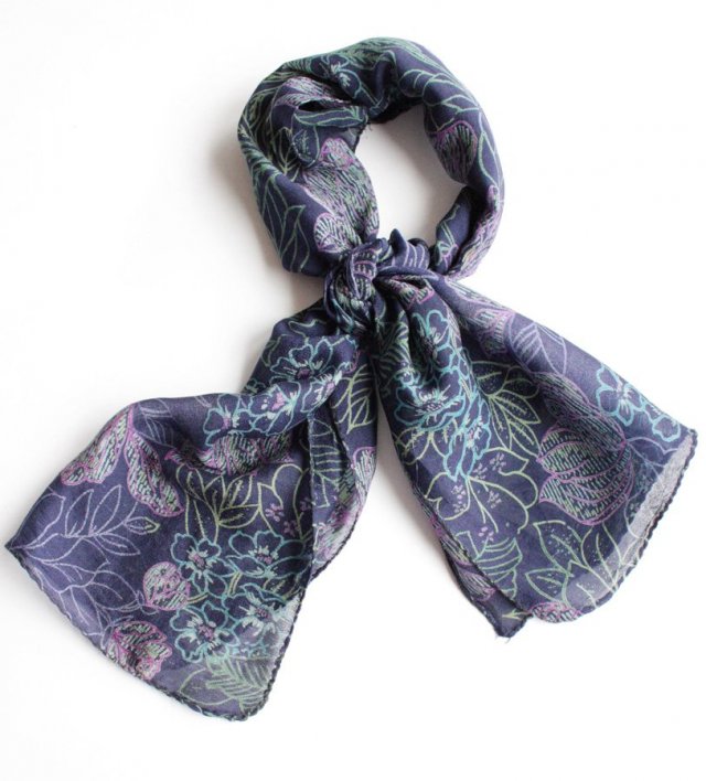 Zwiewny szal vintage