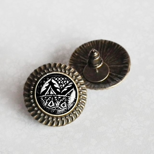 LEYA wkrętki z grafiką, stylowe kolczyki antyczne czarno-biały wzór