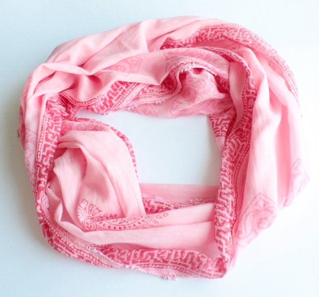 Bawełniany niebanalny szal