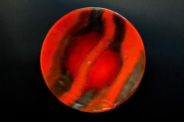 Szklana Okrągła Patera Talerz Smugi Czerwone 32 cm