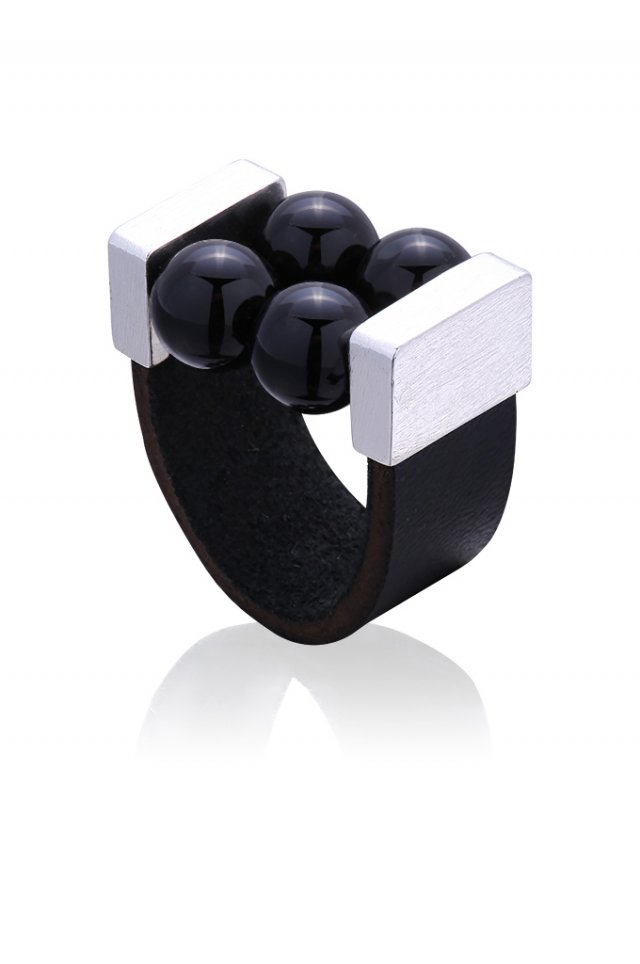 Pierścionek Small Cocktail Onyx Ring in Silver