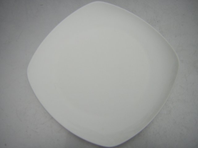 cashmere Fine Bone China by Maxwell & Williams szlachetnie porcelanowy talerzyk